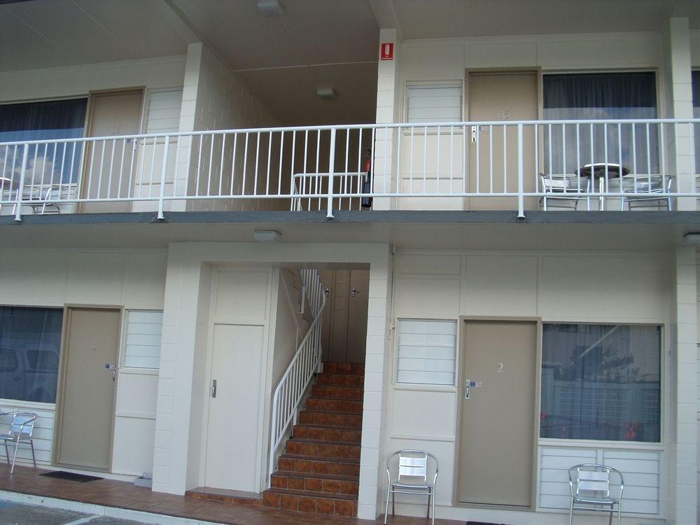 Beach House Motel Townsville Esterno foto