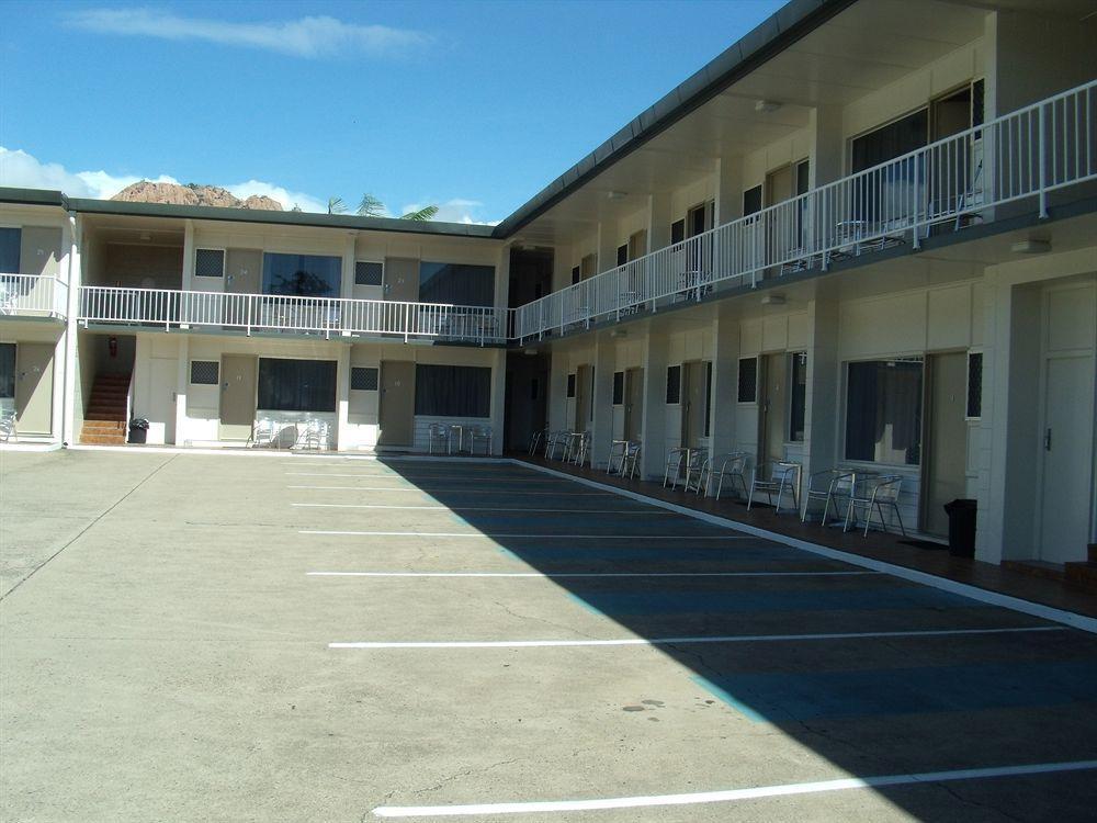 Beach House Motel Townsville Esterno foto