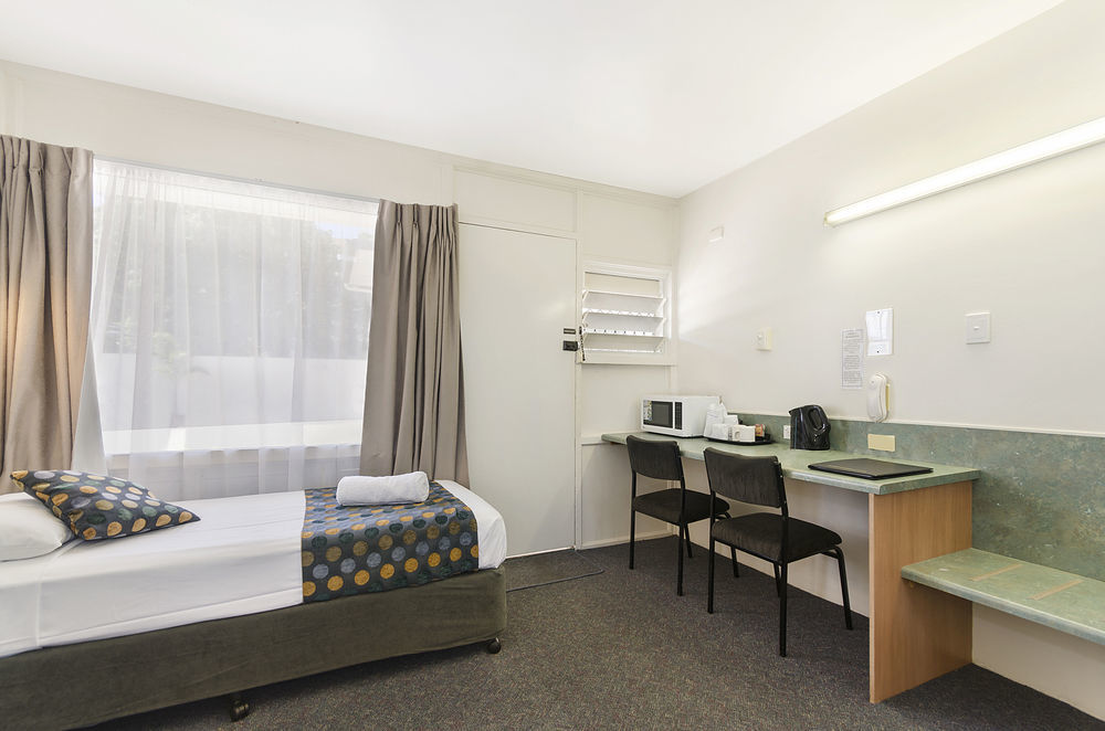 Beach House Motel Townsville Esterno foto