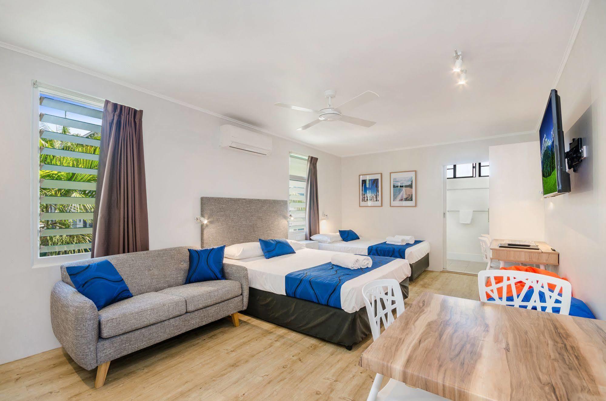 Beach House Motel Townsville Esterno foto