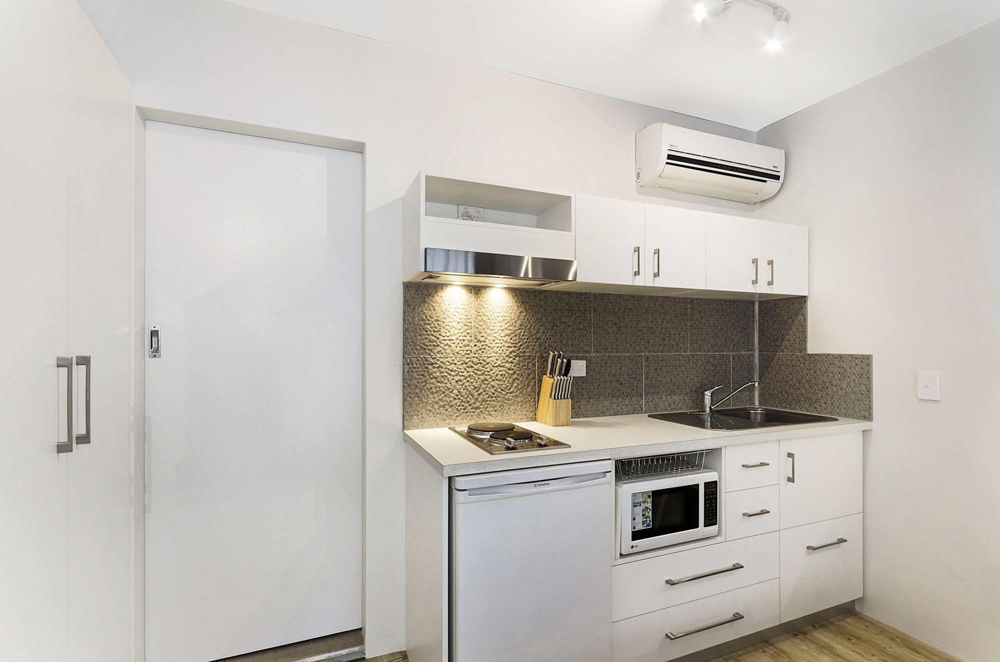 Beach House Motel Townsville Esterno foto