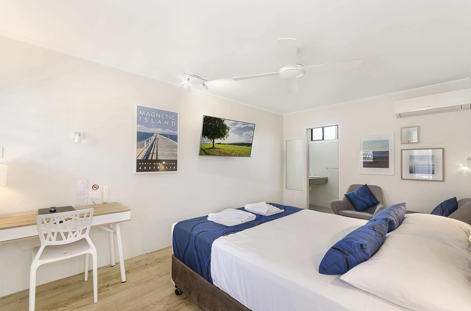 Beach House Motel Townsville Esterno foto